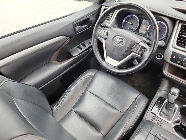 used 2018 Toyota Highlander car, priced at $17,331