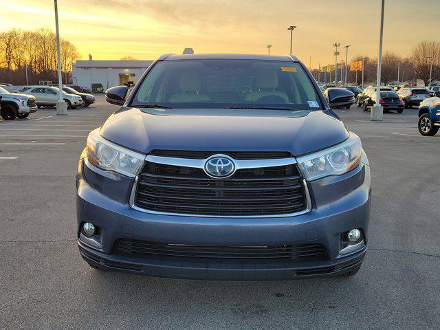 used 2016 Toyota Highlander Hybrid car, priced at $18,933