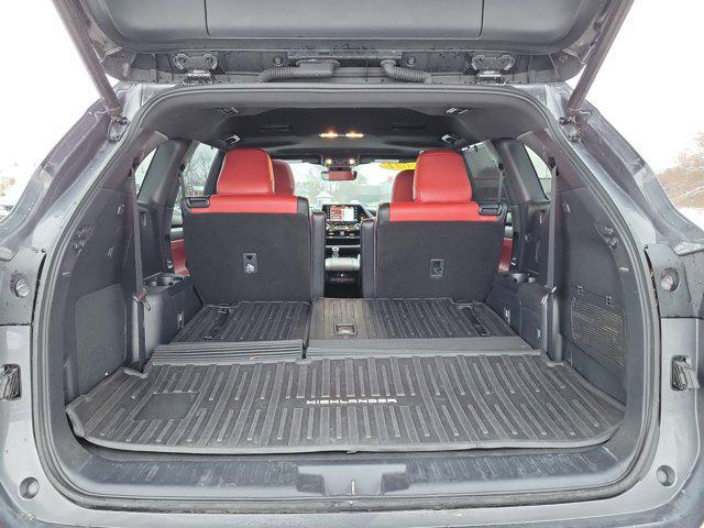 used 2021 Toyota Highlander car, priced at $25,977