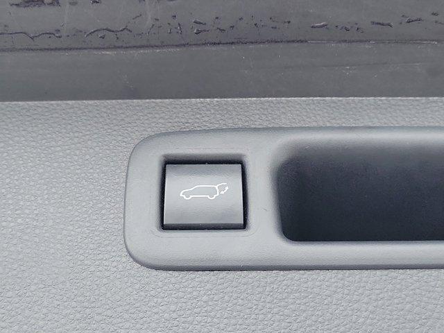 used 2021 Toyota Highlander car, priced at $25,977