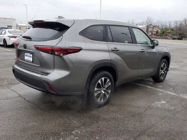 new 2026 Toyota Highlander car, priced at $48,858