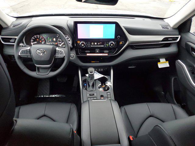 new 2026 Toyota Highlander car, priced at $48,858
