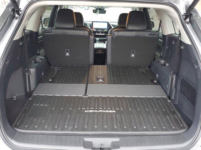 new 2026 Toyota Highlander car, priced at $48,858