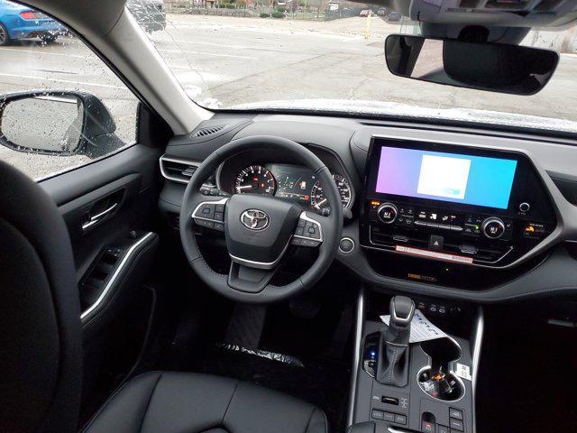 new 2026 Toyota Highlander car, priced at $48,858