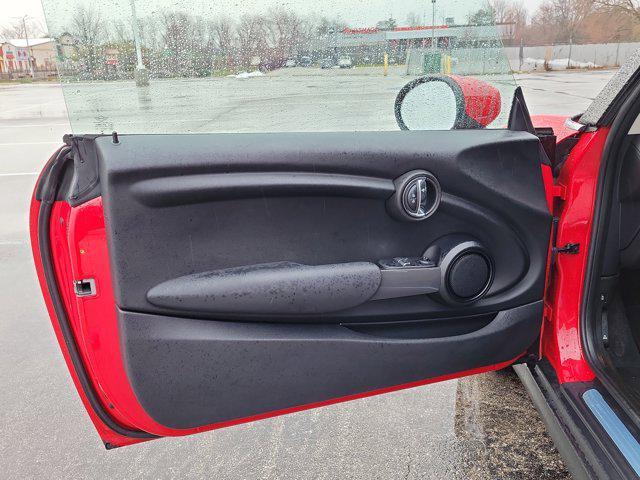 used 2021 MINI Hardtop car, priced at $19,282