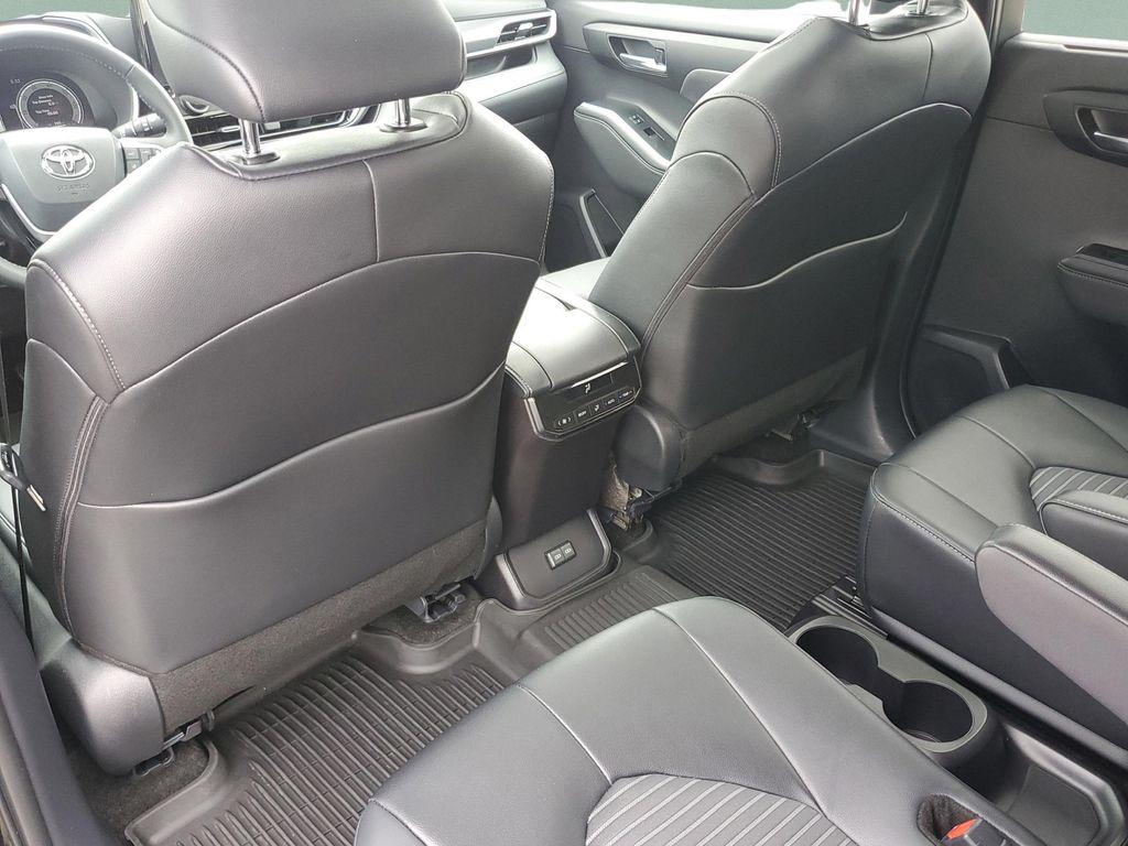 used 2026 Toyota Highlander car, priced at $49,781