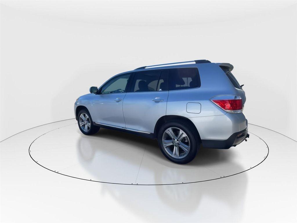 used 2011 Toyota Highlander car, priced at $11,591