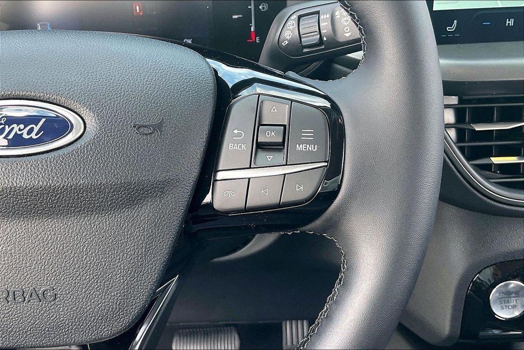 new 2026 Ford Escape PHEV car, priced at $33,302