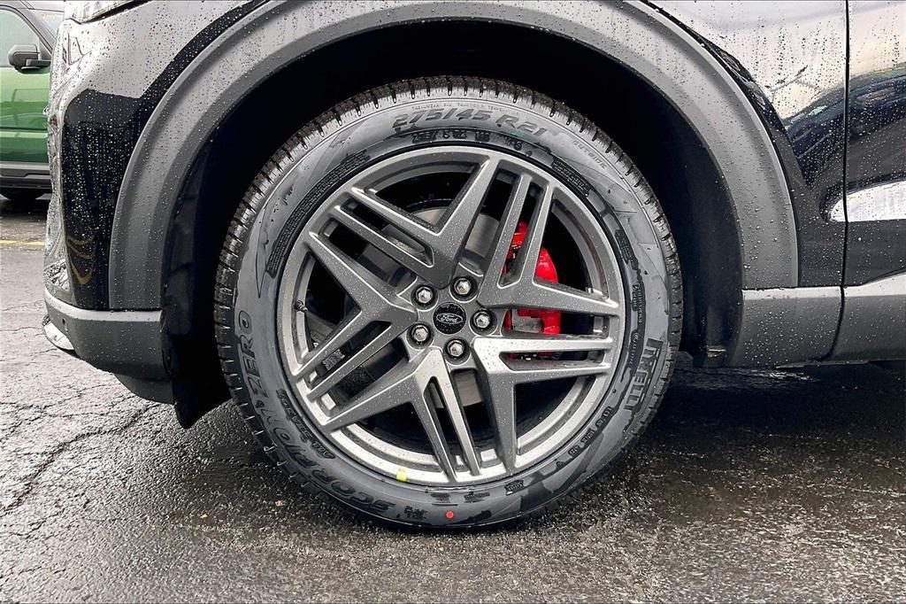 new 2026 Ford Explorer car, priced at $56,087