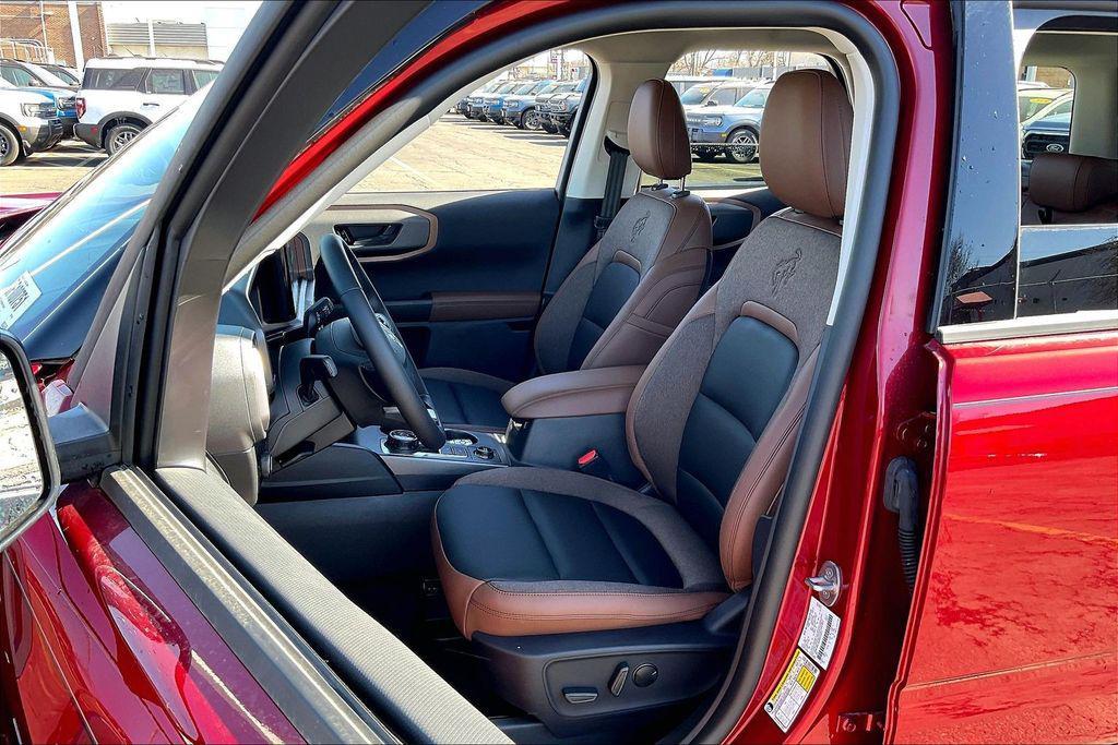 new 2025 Ford Bronco Sport car, priced at $39,685