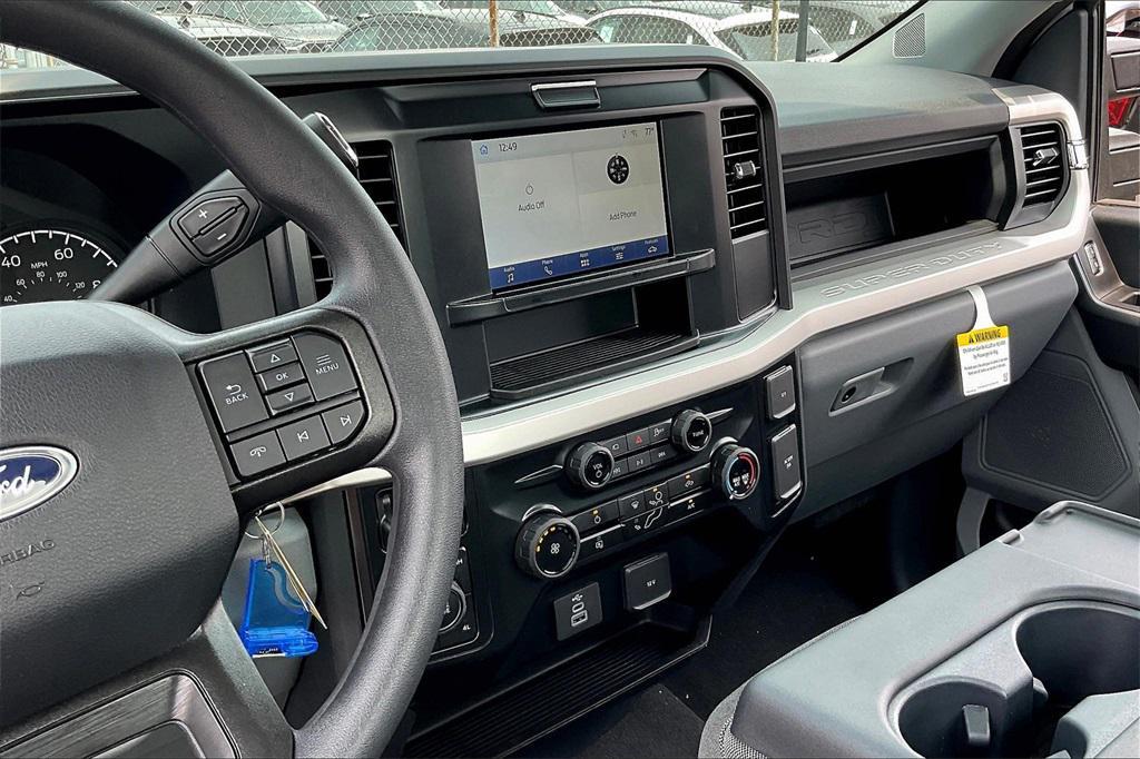 new 2025 Ford F-350 car, priced at $51,129