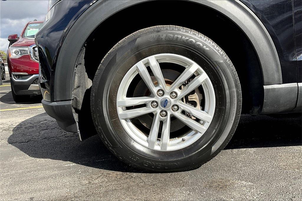 used 2022 Ford Explorer car, priced at $27,225