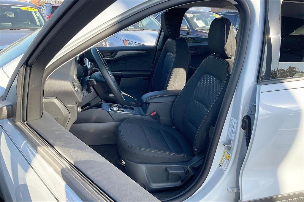 new 2026 Ford Escape car, priced at $27,897