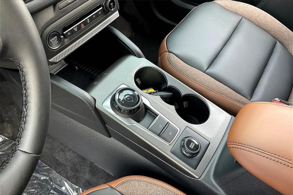 new 2025 Ford Bronco Sport car, priced at $38,308