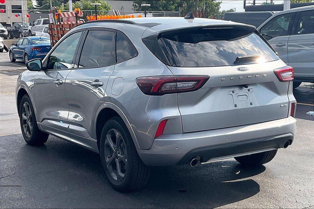 used 2024 Ford Escape car, priced at $25,297