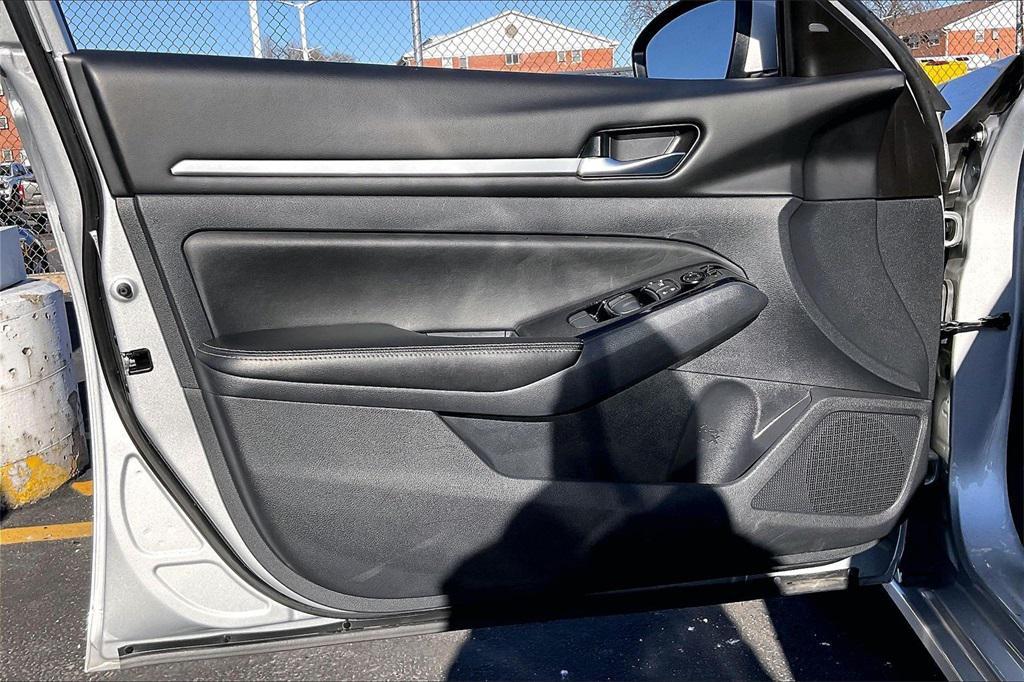 used 2023 Nissan Altima car, priced at $17,770
