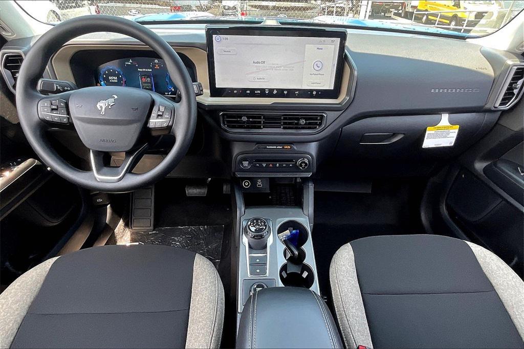 new 2025 Ford Bronco Sport car, priced at $32,686