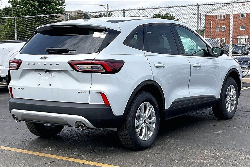 new 2026 Ford Escape car, priced at $28,357