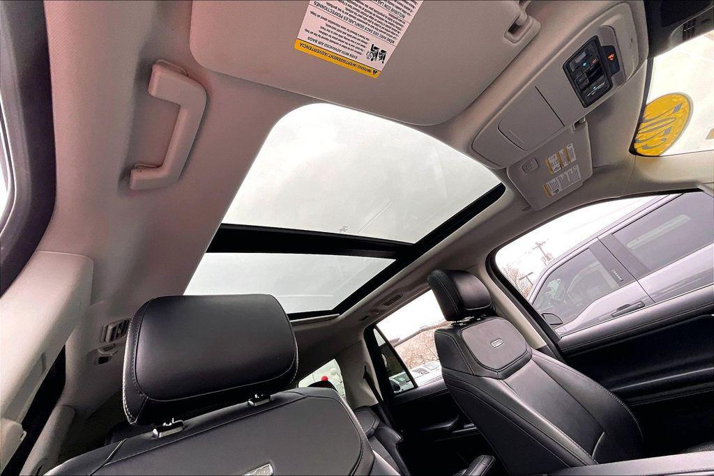 used 2025 Ford Expedition car, priced at $66,108