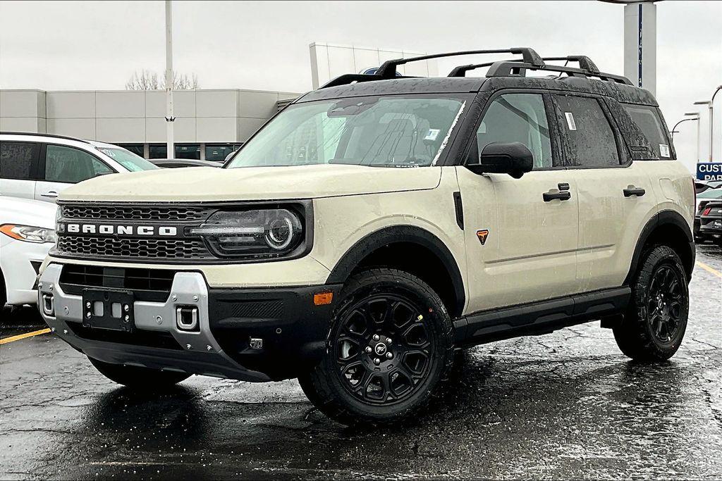 new 2025 Ford Bronco Sport car, priced at $41,568