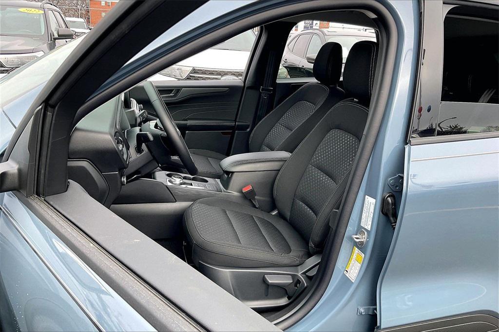 new 2026 Ford Escape car, priced at $29,852