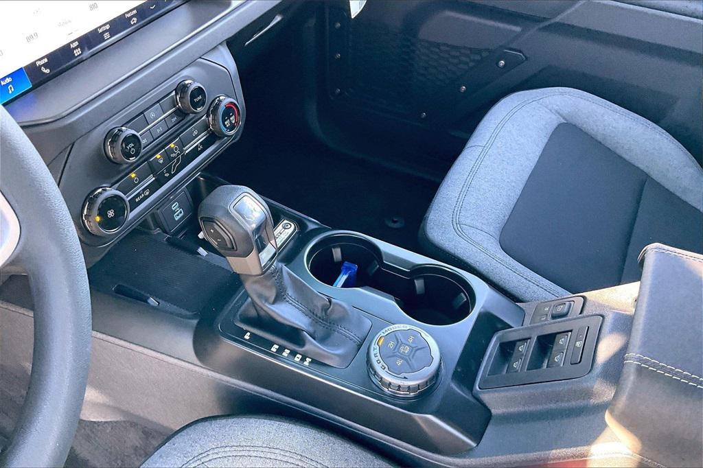 new 2025 Ford Bronco car, priced at $40,656