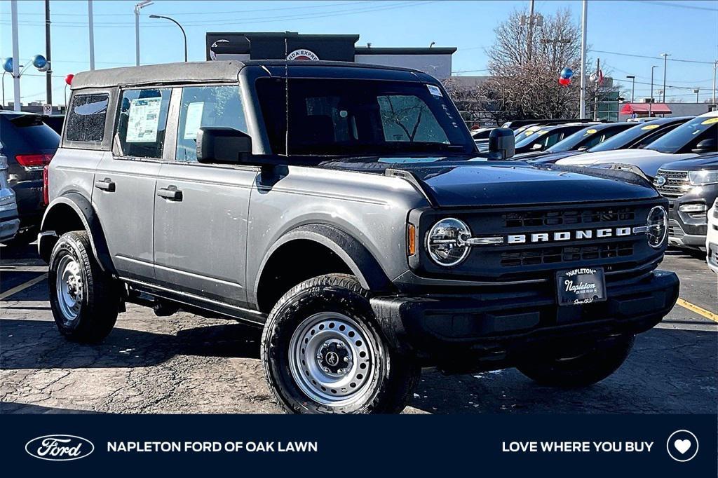 new 2025 Ford Bronco car, priced at $40,656