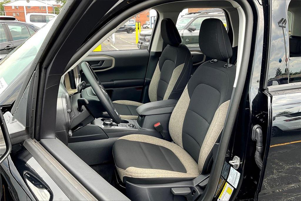 new 2025 Ford Bronco Sport car, priced at $32,993