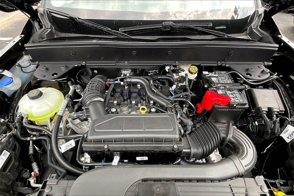 new 2025 Ford Bronco Sport car, priced at $32,993