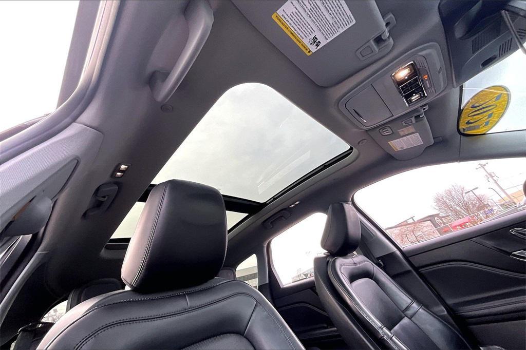 used 2022 Lincoln Corsair car, priced at $25,333