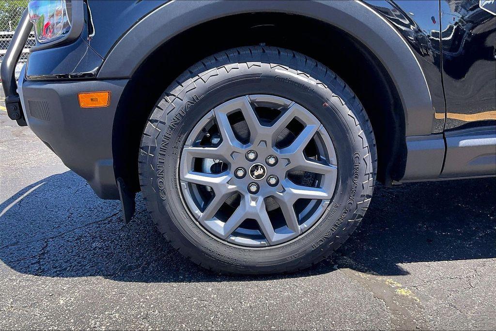 new 2025 Ford Bronco Sport car, priced at $33,194