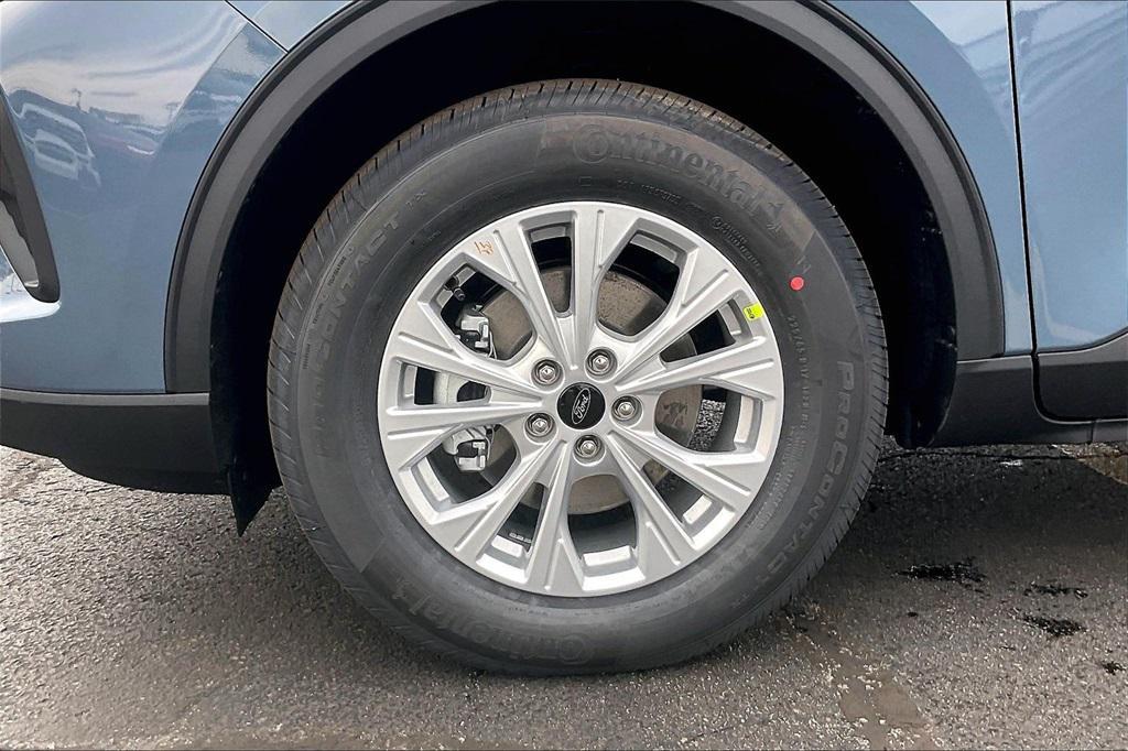 new 2026 Ford Escape car, priced at $29,387