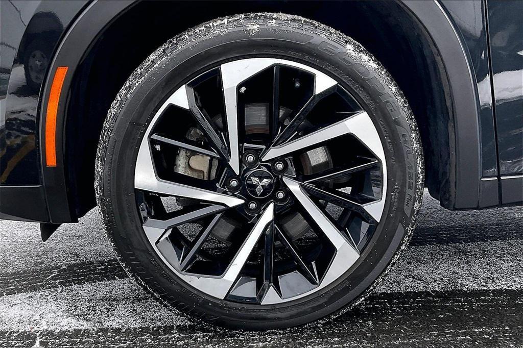 used 2024 Mitsubishi Outlander car, priced at $24,985