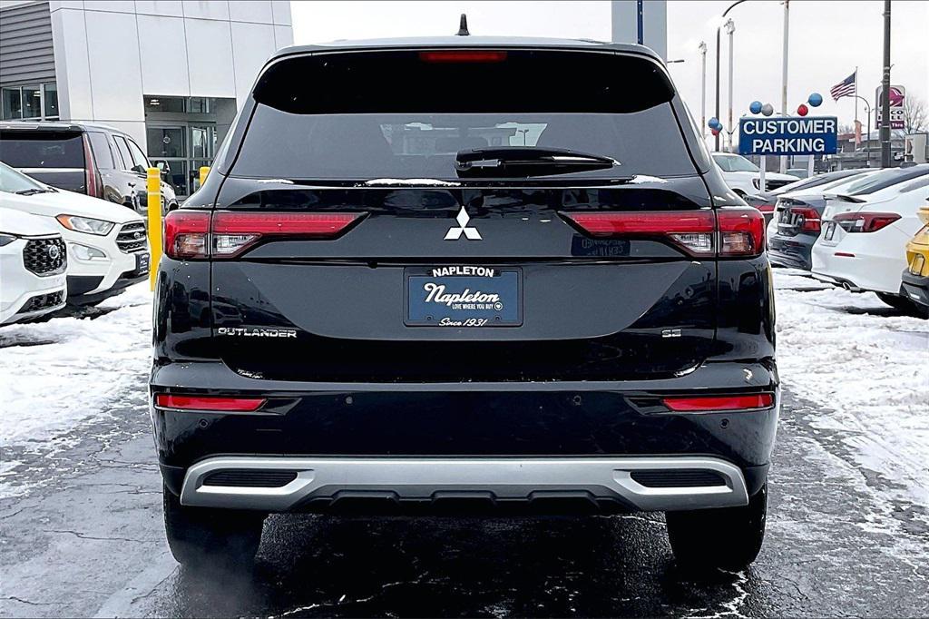 used 2024 Mitsubishi Outlander car, priced at $24,985