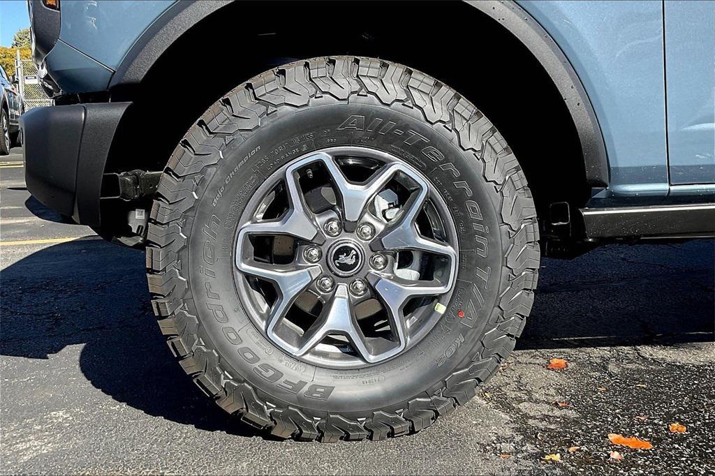 new 2025 Ford Bronco car, priced at $60,599