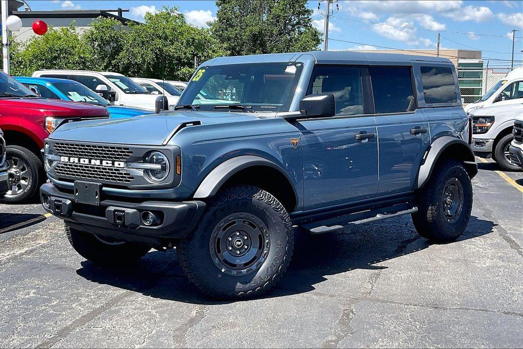 new 2025 Ford Bronco car, priced at $59,756