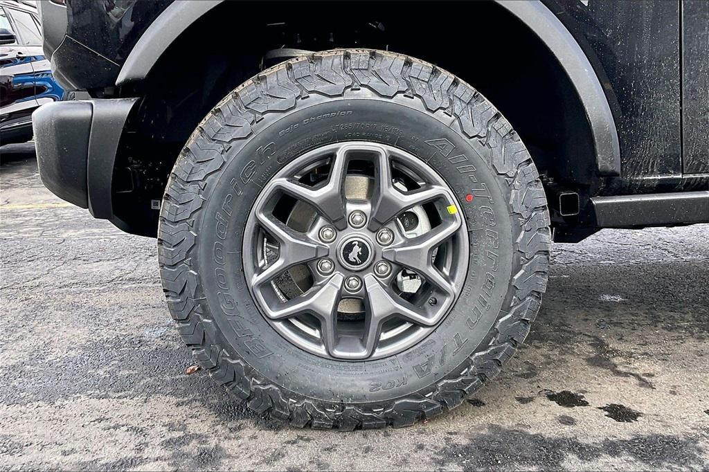 new 2025 Ford Bronco car, priced at $54,129