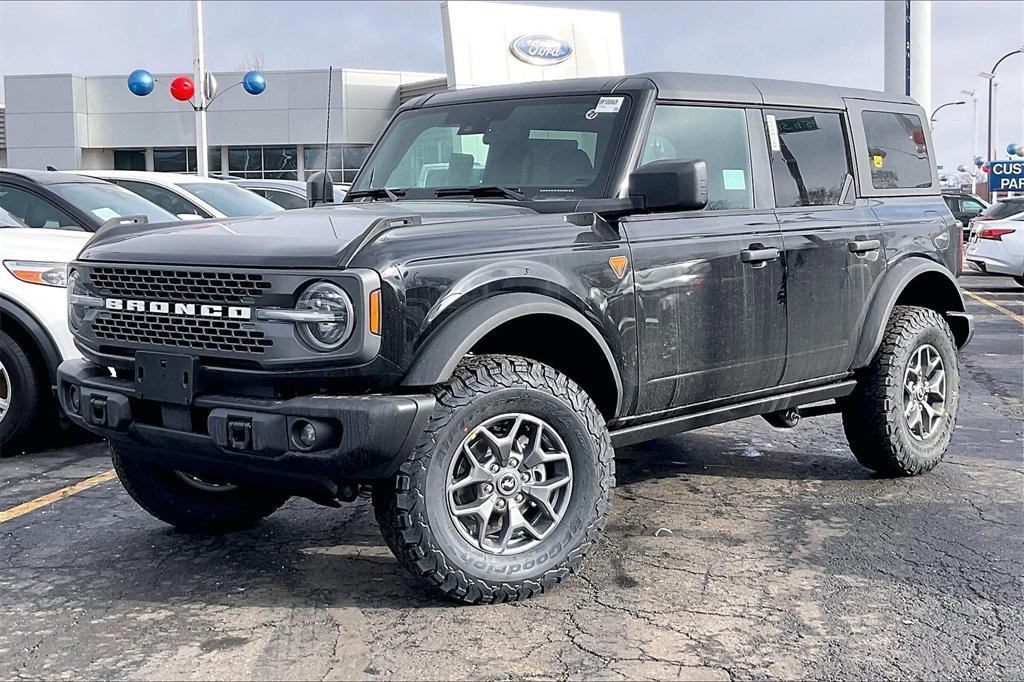 new 2025 Ford Bronco car, priced at $54,129