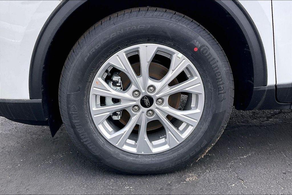 new 2026 Ford Escape car, priced at $28,357