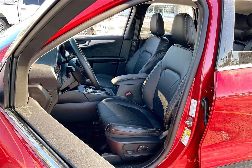 new 2026 Ford Escape car, priced at $39,152