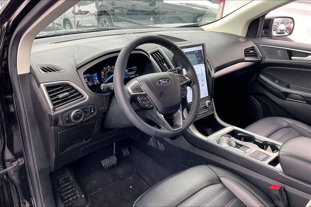 used 2024 Ford Edge car, priced at $23,485