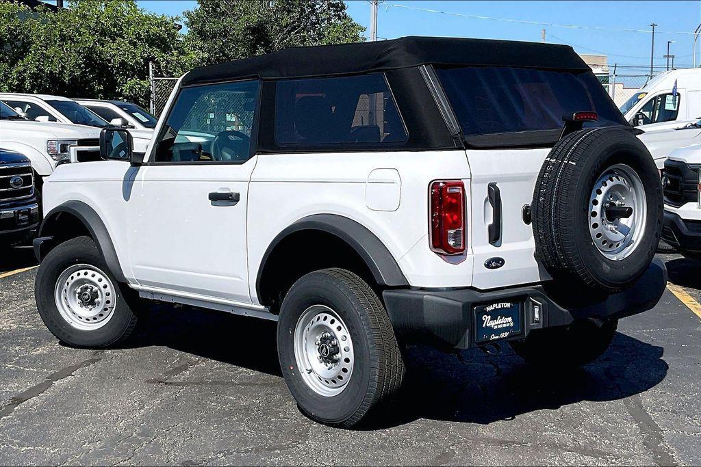 new 2025 Ford Bronco car, priced at $43,220
