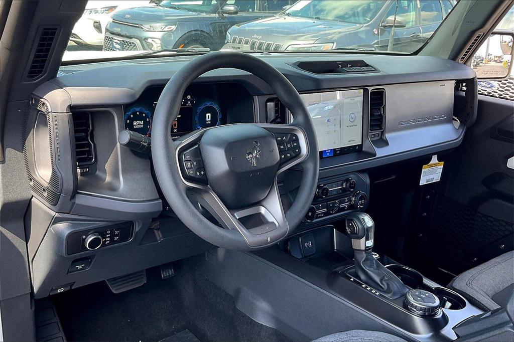 new 2025 Ford Bronco car, priced at $42,808