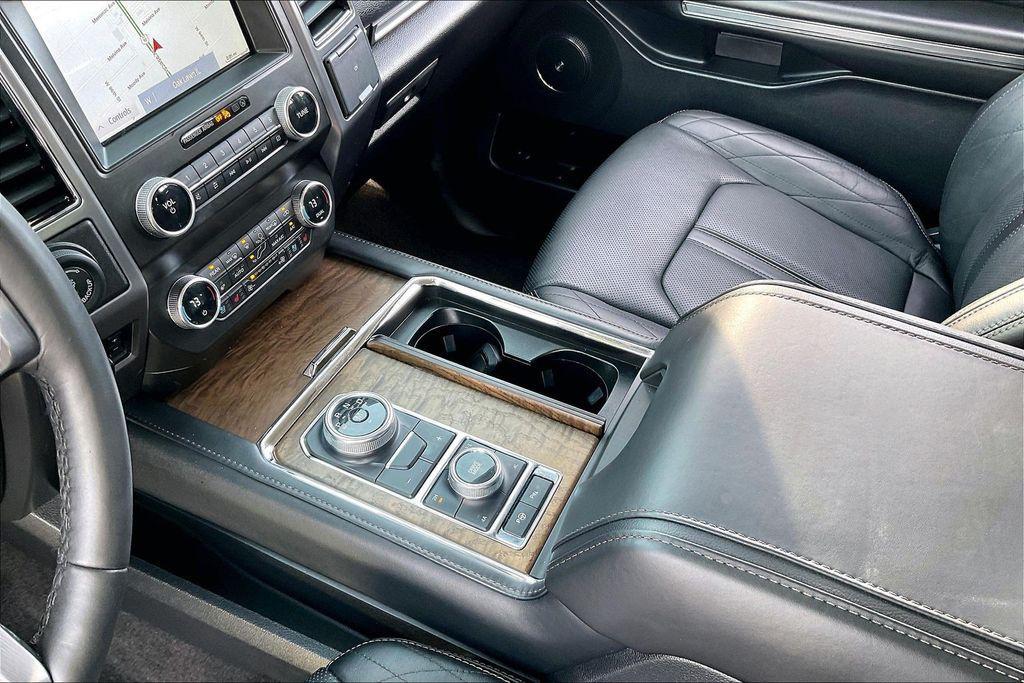 used 2021 Ford Expedition car, priced at $37,696