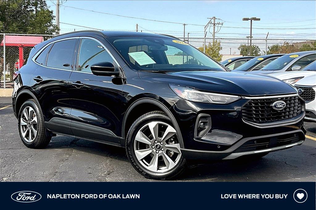 used 2024 Ford Escape car, priced at $25,490