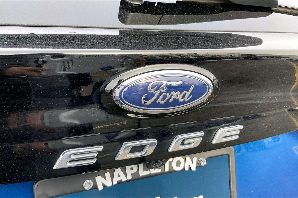 used 2022 Ford Edge car, priced at $22,185