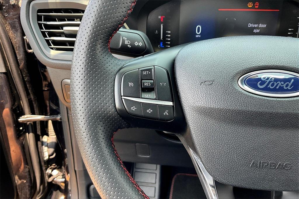 used 2023 Ford Escape car, priced at $19,495