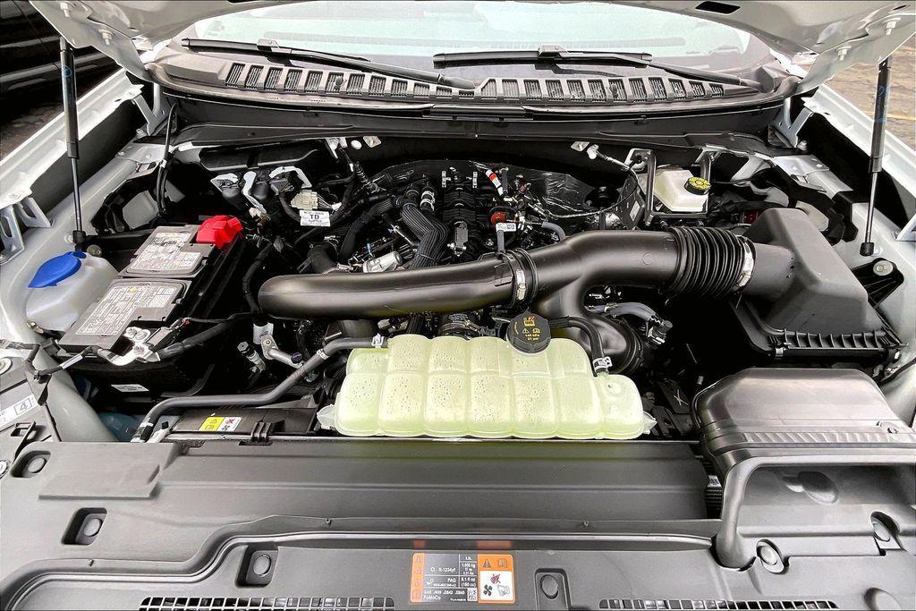 new 2025 Ford Expedition car, priced at $93,510