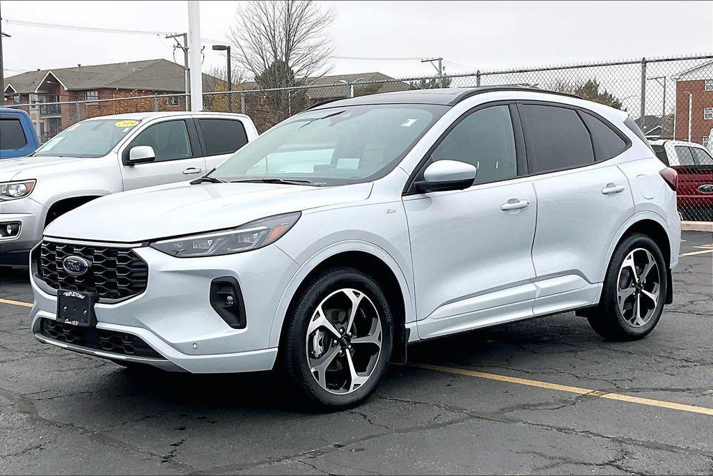 new 2025 Ford Escape car, priced at $41,980