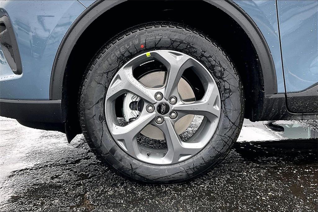 new 2026 Ford Escape car, priced at $29,147